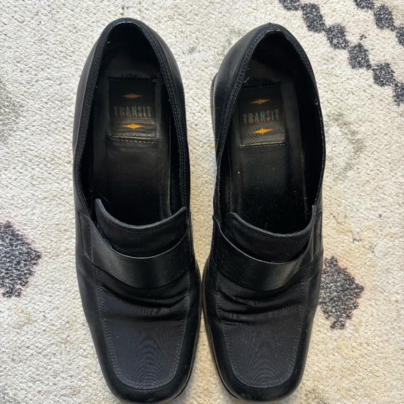 Vintage 90s /y2k black loafer heels - Picture 9 of 9